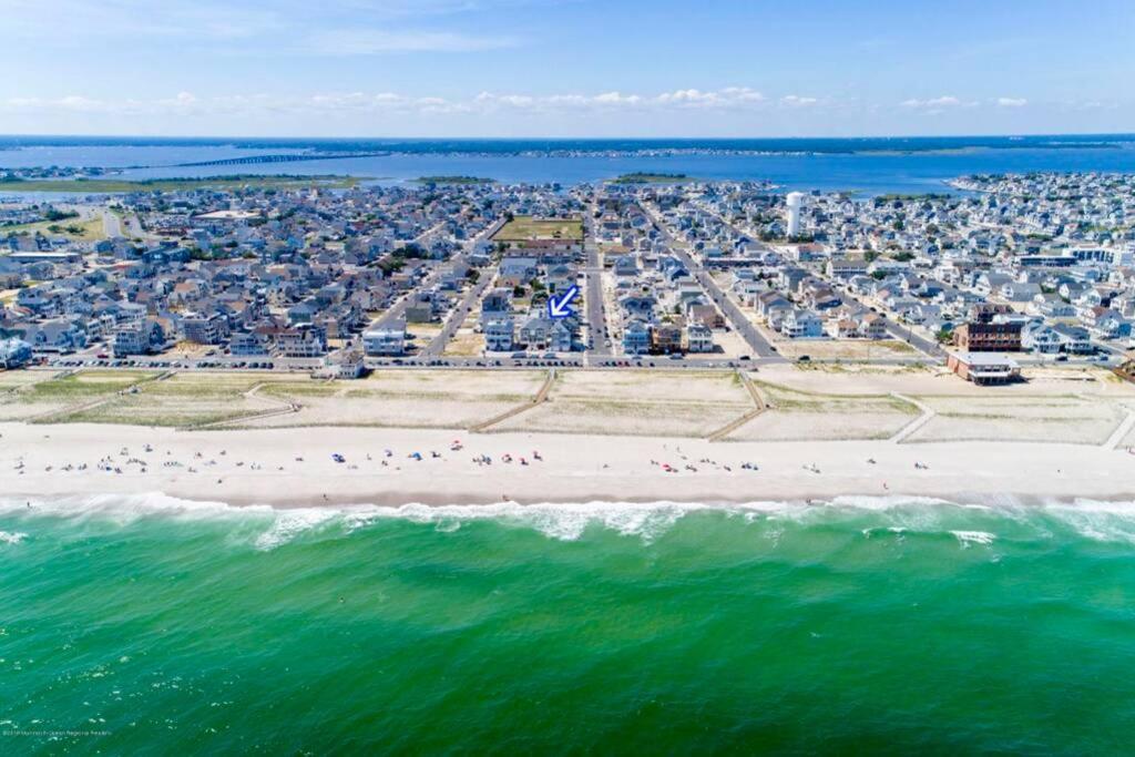 Ocean And Beach Views From Five Decks In Ortley Beach Seaside Heights Exteriér fotografie